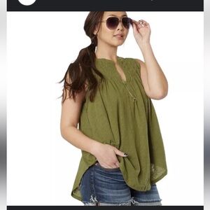 We the Free New to Town Top cotton/linen kiwi color XS fits S M Free People